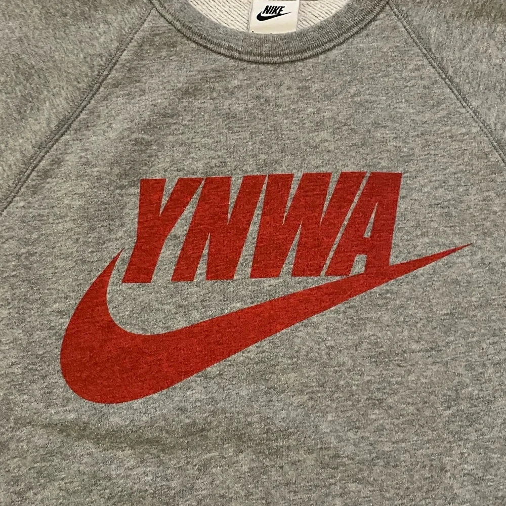 Nike Liverpool FC Heritage Crewneck Sweatshirt YNWA - Picture 3 of 7